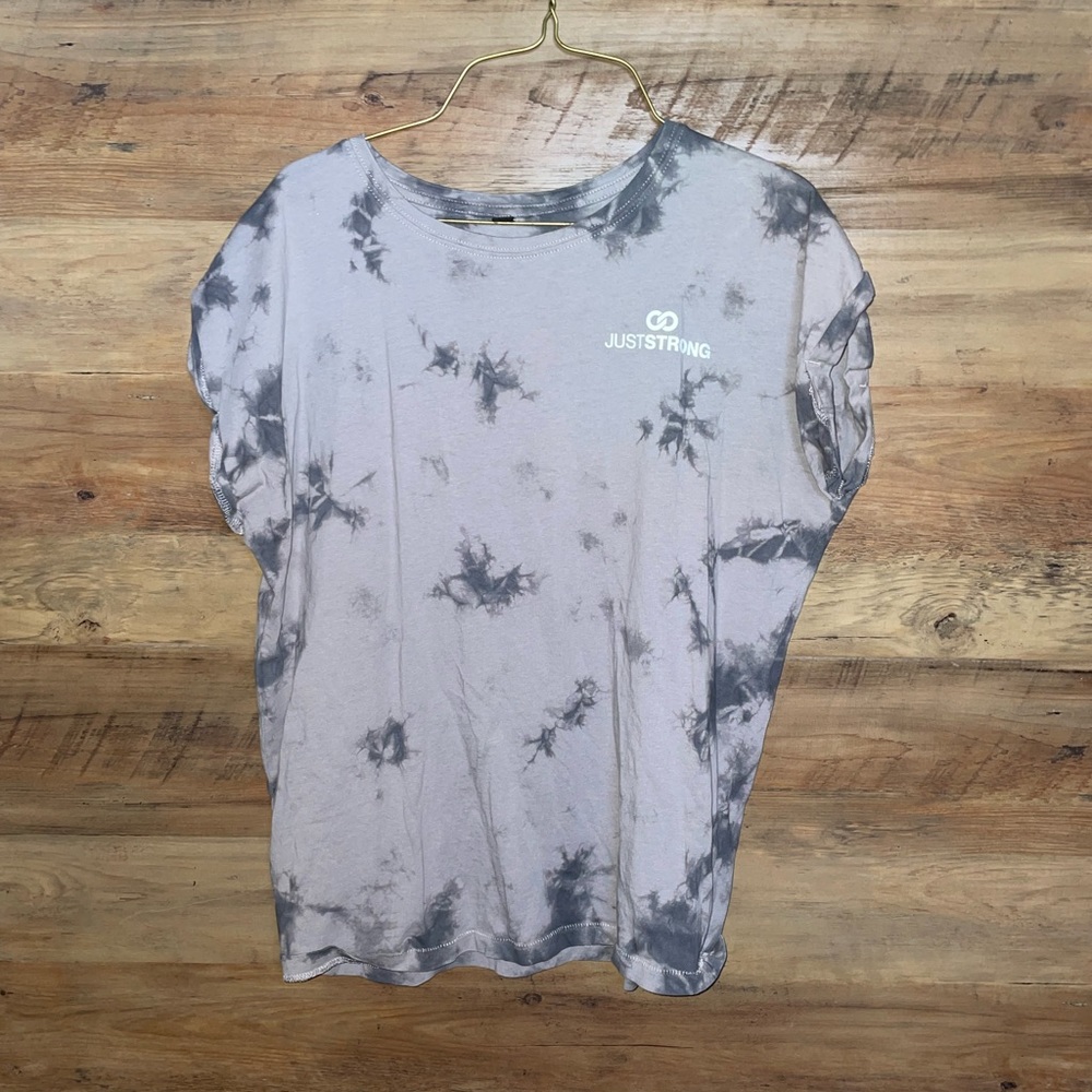 🌵Just Strong Tie-Dye TShirt